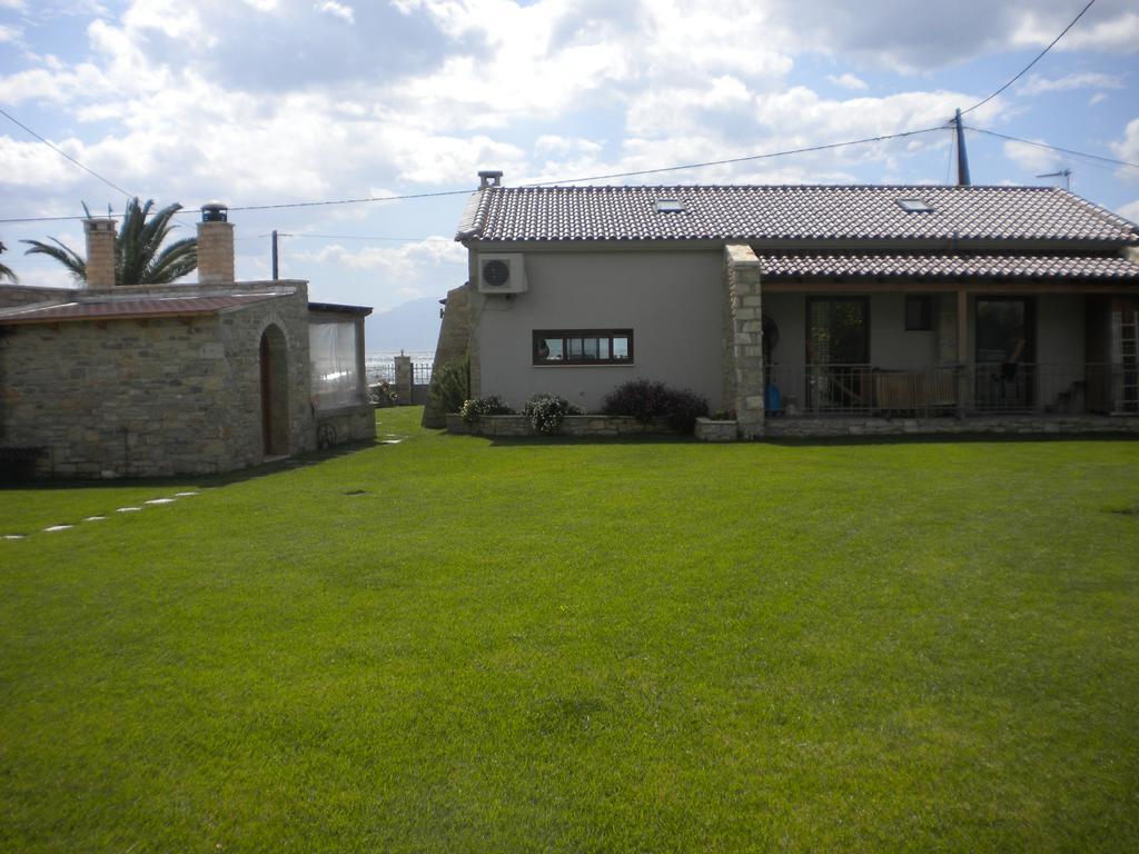 Villa Dimitra Eratini Exterior photo